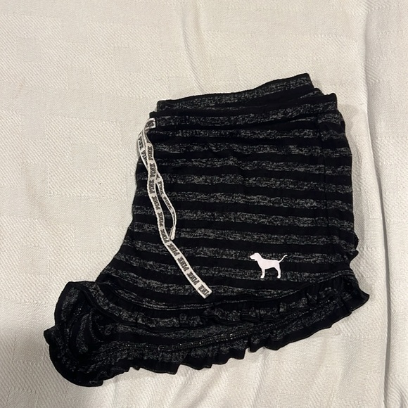 Victoria’s Secret sleep shorts - Picture 3 of 4